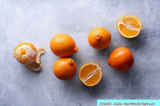 A group of oranges Description automatically generated with medium confidence